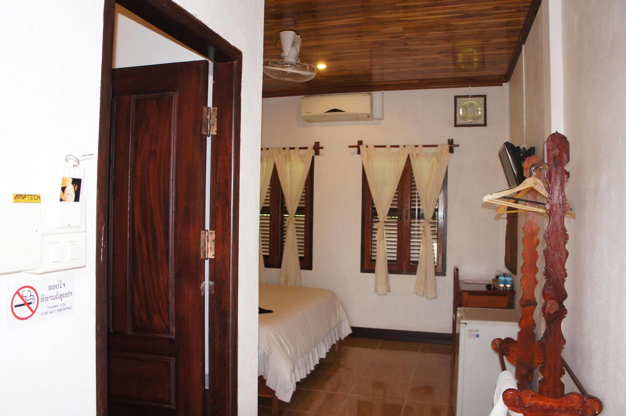 Villa Rattanakon Luang Prabang Extérieur photo