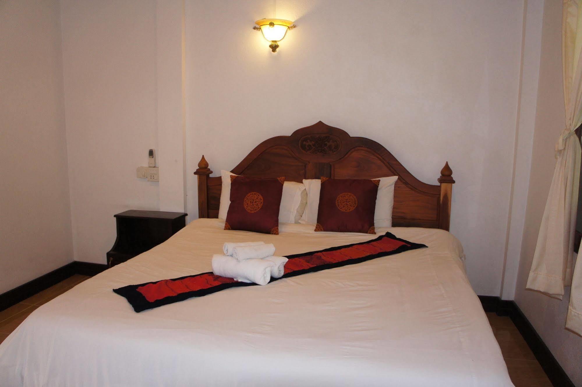 Villa Rattanakon Luang Prabang Extérieur photo