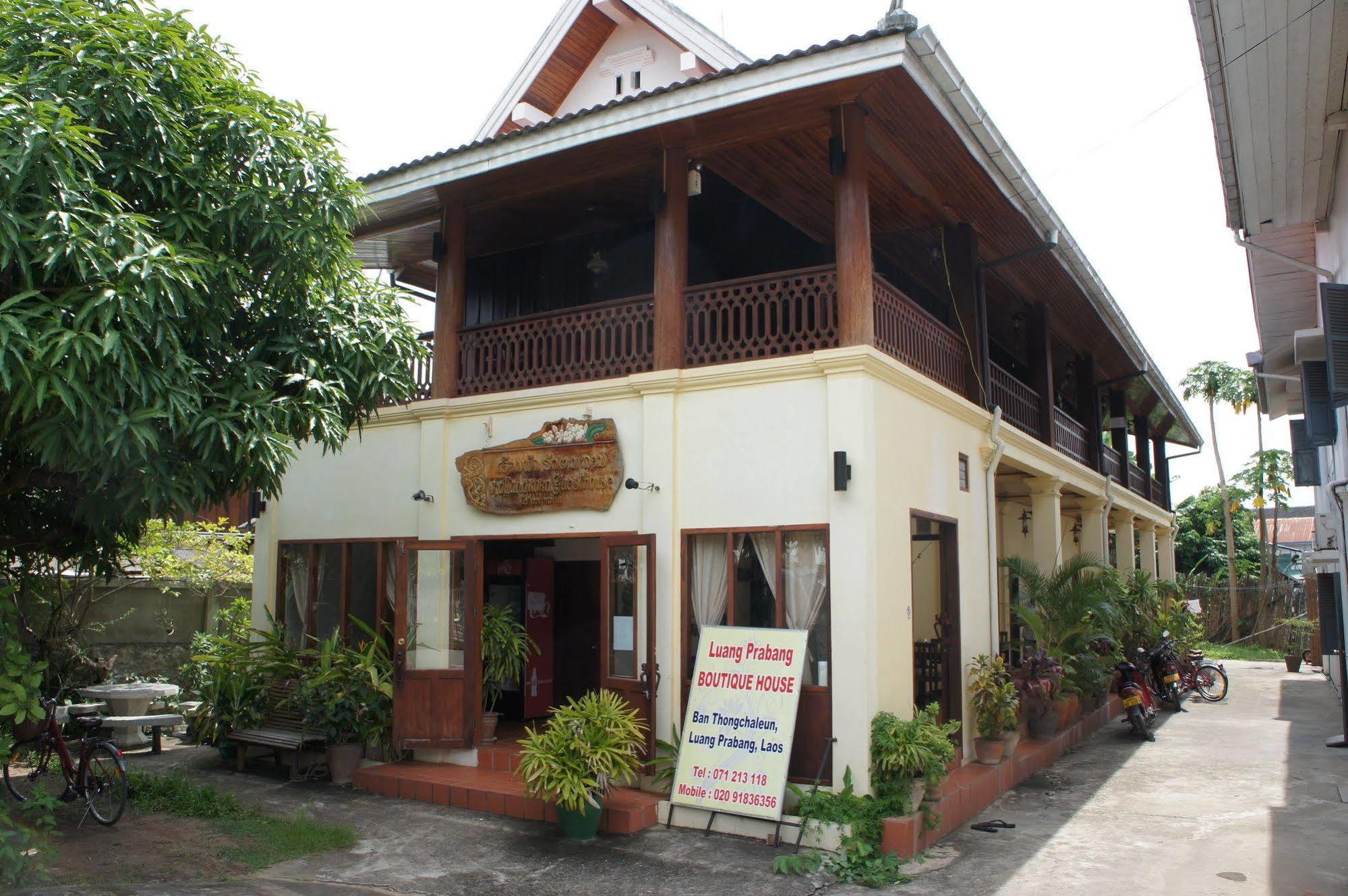 Villa Rattanakon Luang Prabang Extérieur photo